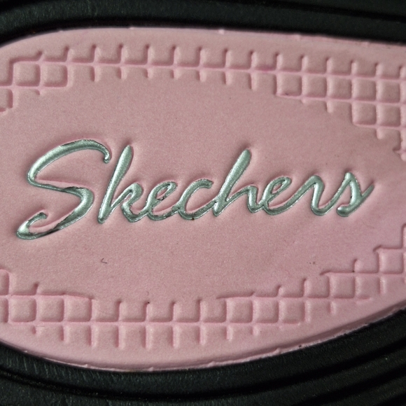 Skechers Casual Black and Pink Wedge Platform Strappy Comfy Slip On Sandal Sz.8 - Picture 8 of 11
